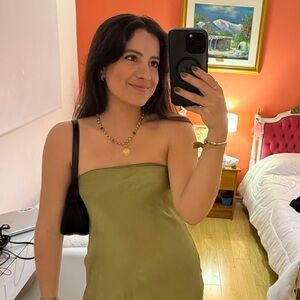 Meet your Posher, Josefina